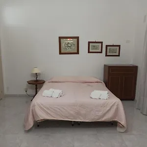  Apartment Alle Falde Di Erice Italy
